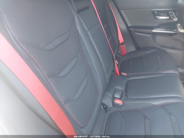 2024 MERCEDES-BENZ AMG GLC 43 W1NKM8HB1RF132687 Photo 7