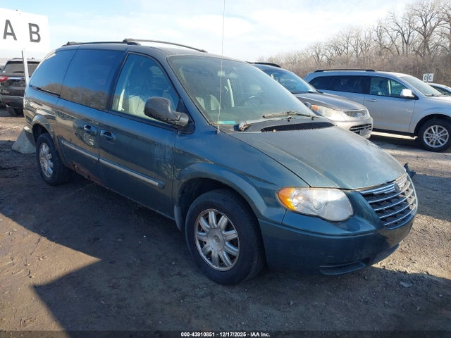 Auction sale of the 2006 Chrysler Town & Country Touring, vin: 2A4GP54LX6R919797, lot number: 43910851