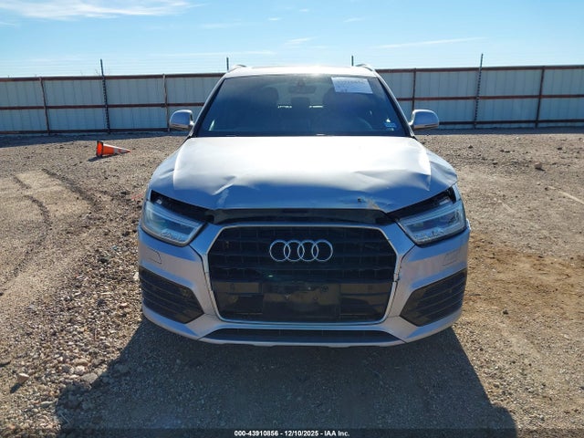 WA1JCCFS0JR014333 Audi Q3 2.0t Premium/2.0t Sport Premium