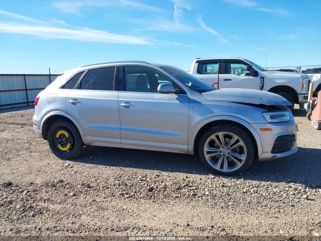 WA1JCCFS0JR014333 Audi Q3 2.0t Premium/2.0t Sport Premium