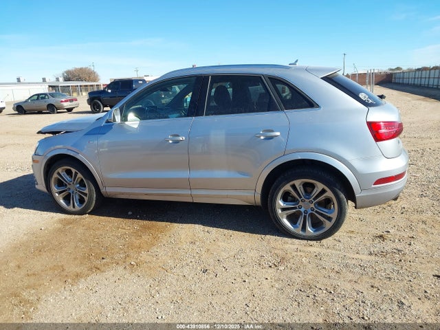WA1JCCFS0JR014333 Audi Q3 2.0t Premium/2.0t Sport Premium