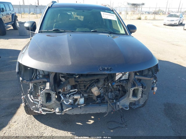 Jeep Compass Altitude 2014 1C4NJCBA1ED818962 Image 6