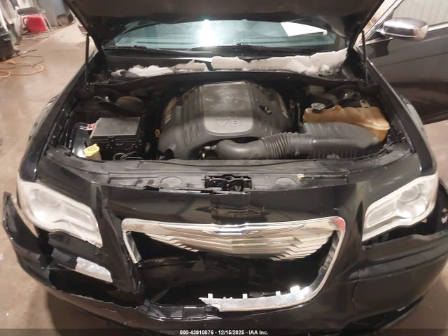 Продажа на аукционе авто 2013 Chrysler 300c Awd, vin: 2C3CCAKT6DH645145, номер лота: 43910876