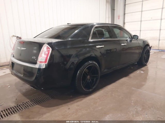 Продажа на аукционе авто 2013 Chrysler 300c Awd, vin: 2C3CCAKT6DH645145, номер лота: 43910876