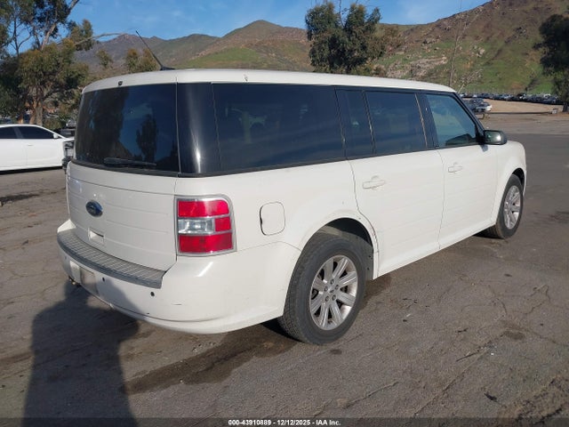 2011 FORD FLEX 2FMGK5BC3BBD37286 Photo 3