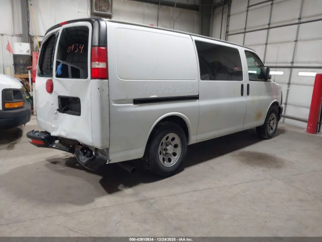 2013 CHEVROLET EXPRESS 1500 1GCSGAFX9D1147397 Photo 3