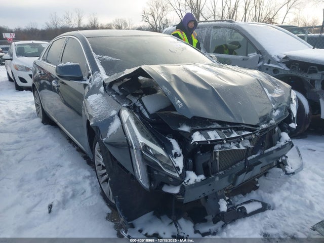 2018 CADILLAC XTS 2G61N5S33J9169451 Photo 0