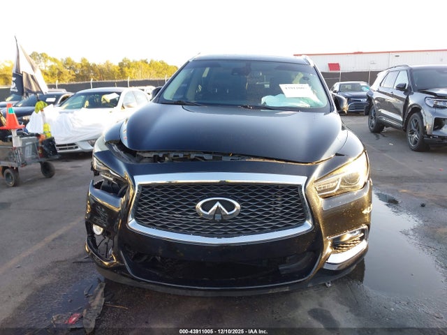 43911005 :رقم المزاد ، 5N1DL0MM8LC512092 vin ، 2020 Infiniti Qx60 Luxe Awd مزاد بيع