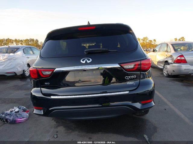 43911005 :رقم المزاد ، 5N1DL0MM8LC512092 vin ، 2020 Infiniti Qx60 Luxe Awd مزاد بيع