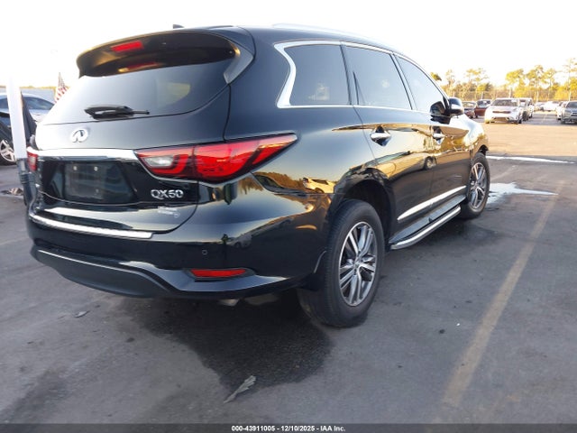 43911005 :رقم المزاد ، 5N1DL0MM8LC512092 vin ، 2020 Infiniti Qx60 Luxe Awd مزاد بيع