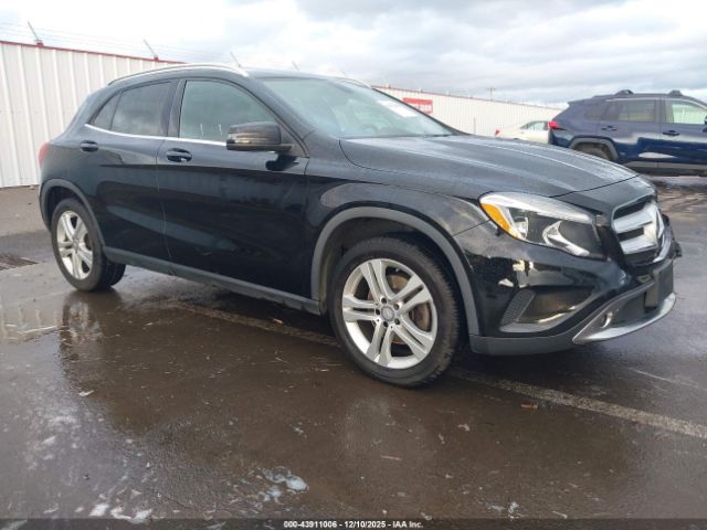 2015 MERCEDES-BENZ GLA 250 WDCTG4GB1FJ081742