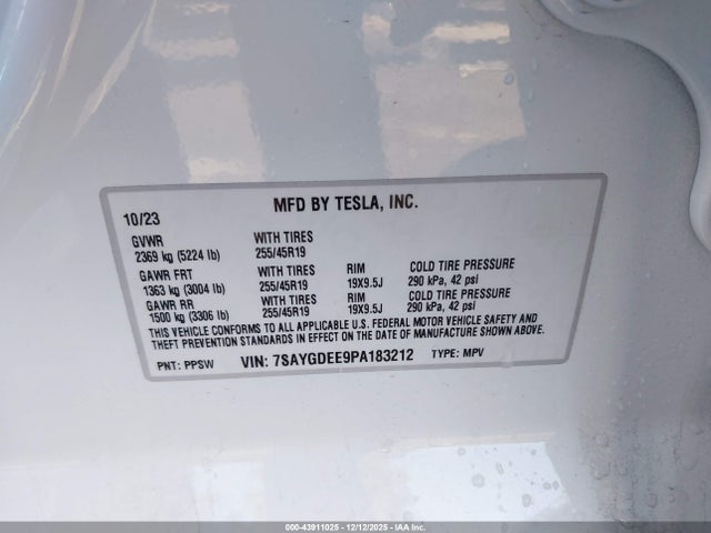 2023 TESLA MODEL Y 7SAYGDEE9PA183212 Photo 8