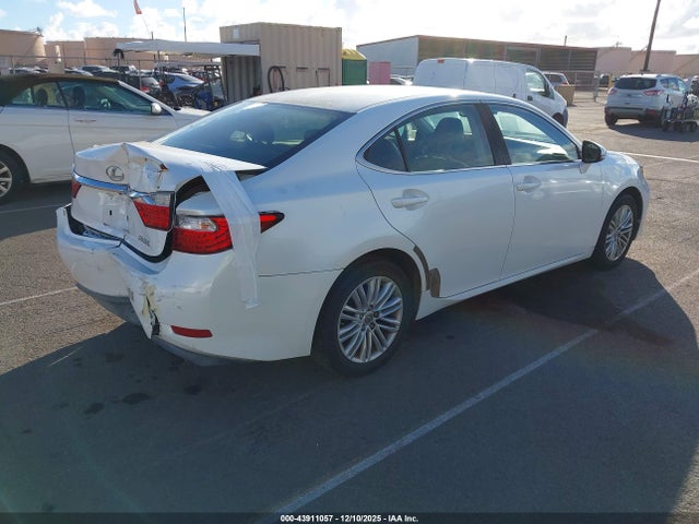 Lexus ES 350 2014 JTHBK1GG2E2091486 Image 4