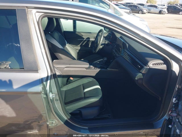 Toyota CAMRY SE 2025 4T1DAACK5SU592133 Image 5