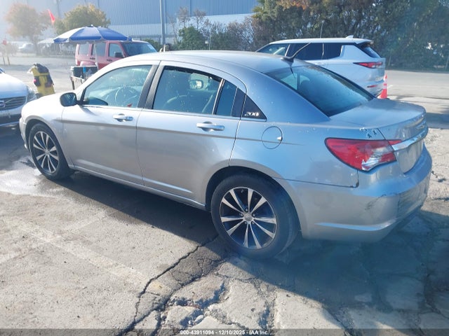 Продаж на аукціоні авто 2014 Chrysler 200 Touring, vin: 1C3CCBBB7EN120617, номер лоту: 43911094