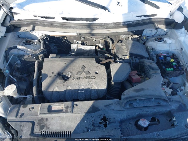 2014 MITSUBISHI OUTLANDER JA4AZ3A30EZ007984 Photo 9
