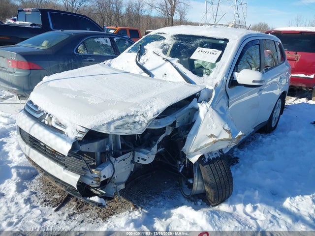 2014 MITSUBISHI OUTLANDER JA4AZ3A30EZ007984 Photo 1