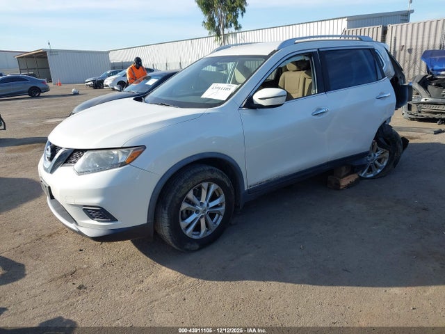 JN8AT2MT9GW003213 Nissan ROGUE SV