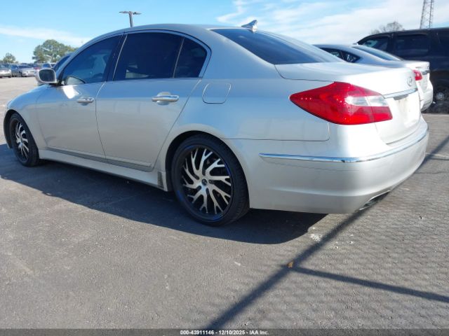 2013 HYUNDAI GENESIS KMHGC4DD9DU245609 Photo 2