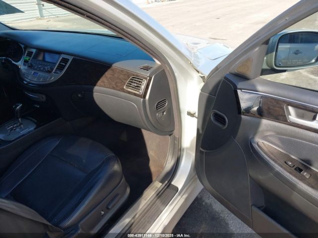 2013 HYUNDAI GENESIS KMHGC4DD9DU245609 Photo 4