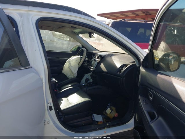 JA4AP4AWXGZ047935 Mitsubishi Outlander Sport 2.4 Sel