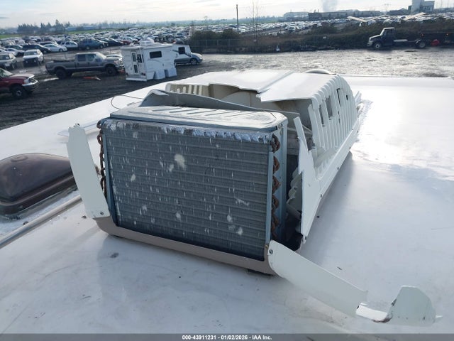 2005 OTHER OTHER 2GNUC51Y547015036 Photo 5