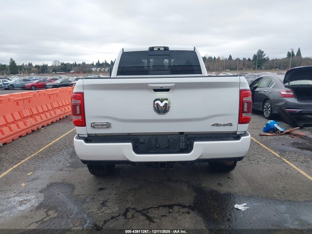 3C63R3NLXPG522879 RAM 3500 Limited Longhorn 4x4 6&#039;4 Box