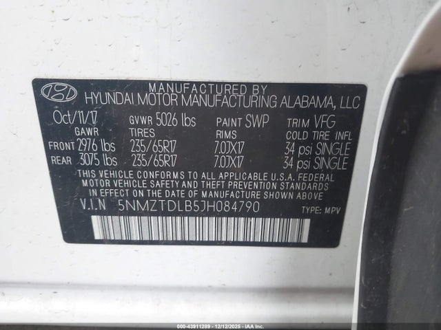 Продаж на аукціоні авто 2018 Hyundai Santa Fe Sport 2.4l, vin: 5NMZTDLB5JH084790, номер лоту: 43911289