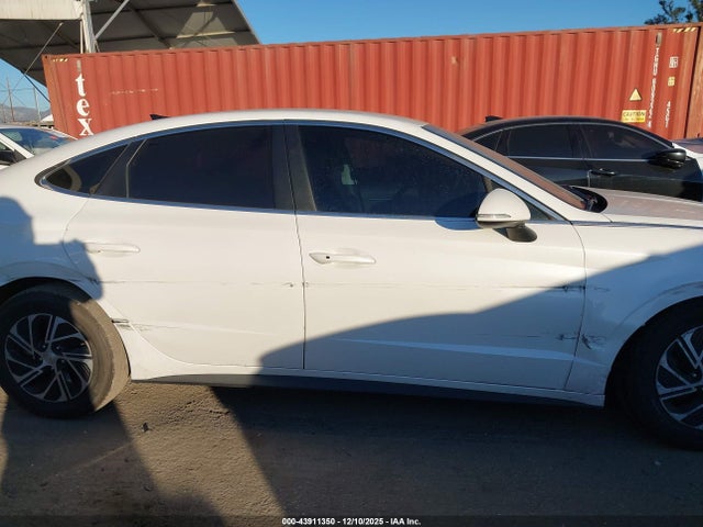 KMHL24JJ5LA010295 Hyundai Sonata Hybrid Blue
