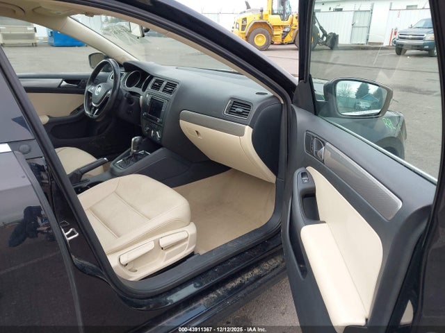 3VWD67AJ1GM363539 Volkswagen Jetta 1.4t Se