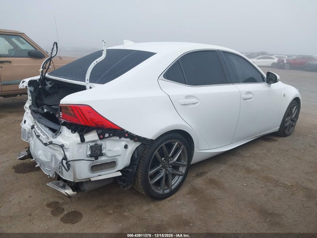 Lexus IS 350 2018 JTHBZ1D20J5032207 Image 4