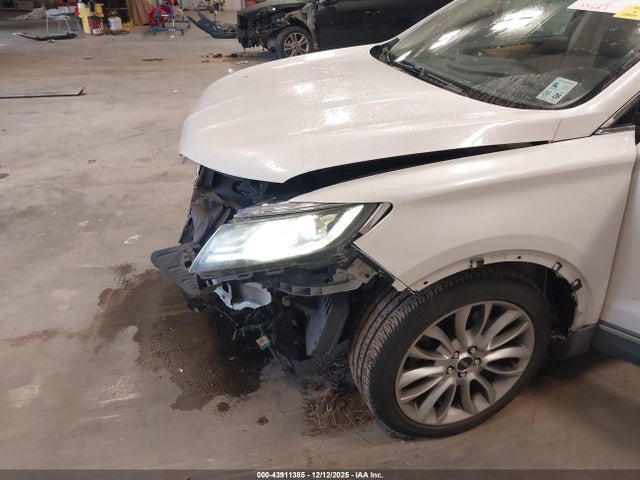 Lincoln MKC 2015 5LMCJ1A99FUJ12707 Image 12