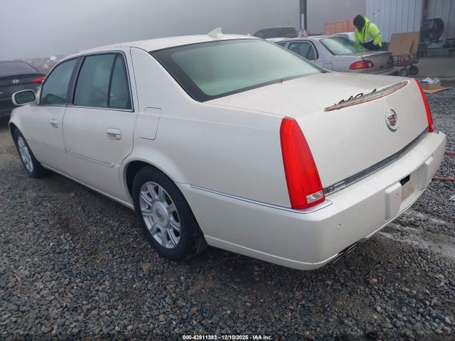 2009 CADILLAC DTS 1G6KD57Y39U124892 Photo 2