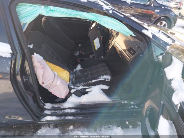 2015 VOLKSWAGEN GOLF GTI 3VWTT7AU4FM068707 Photo 4