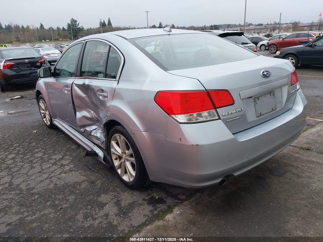Subaru Legacy 2.5i Premium 2014 4S3BMBD66E3023974 Image 3