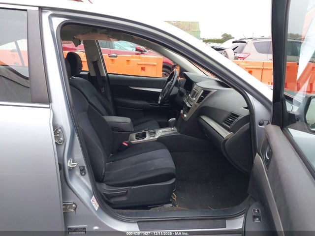 Subaru Legacy 2.5i Premium 2014 4S3BMBD66E3023974 Image 5
