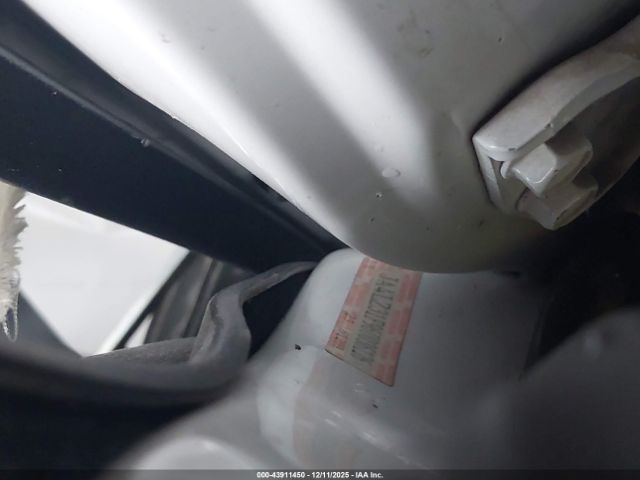 2006 MITSUBISHI OUTLANDER JA4LZ31F96U036126 Photo 8