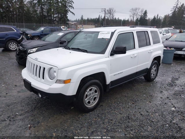 43911459 :رقم المزاد ، 1C4NJRBB8DD203156 vin ، 2013 Jeep Patriot Sport مزاد بيع