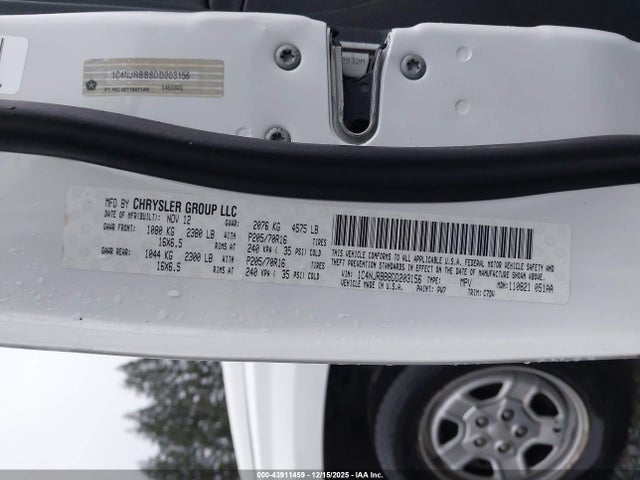 43911459 :رقم المزاد ، 1C4NJRBB8DD203156 vin ، 2013 Jeep Patriot Sport مزاد بيع