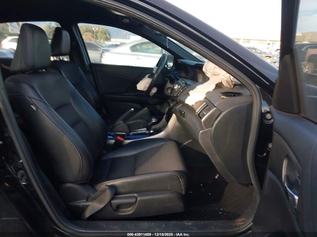 1HGCR2F56GA137760 Honda Accord Sport