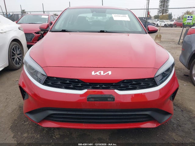 3KPF24ADXPE612723 KIA Forte Lxs