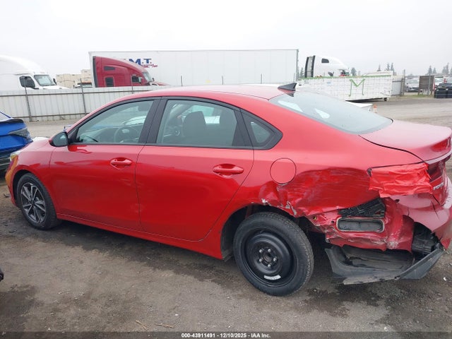 3KPF24ADXPE612723 KIA Forte Lxs