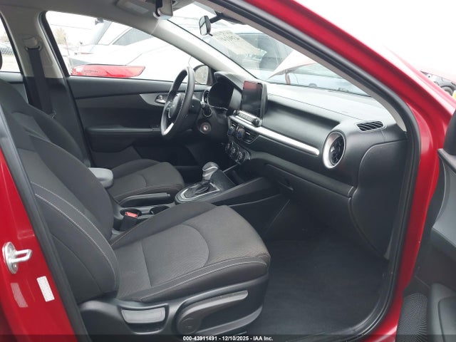 3KPF24ADXPE612723 KIA Forte Lxs