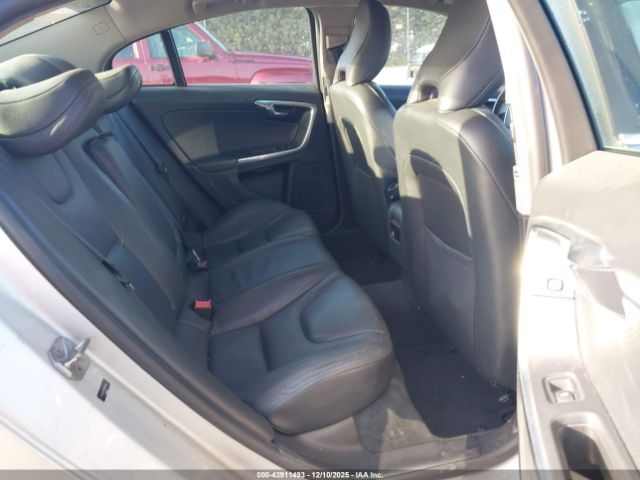2014 VOLVO S60 YV1612FSXE2291284 Photo 7