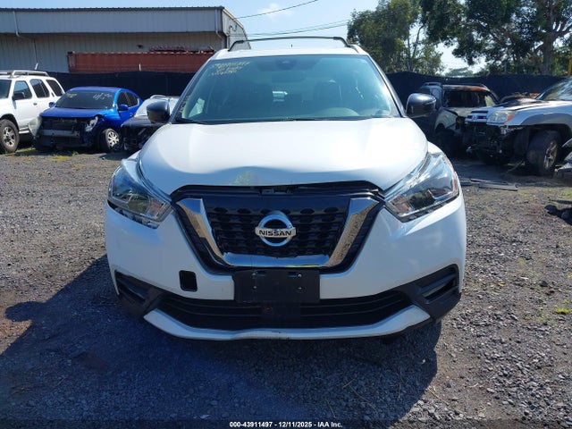 3N1CP5DV7LL562113 Nissan Kicks Sr Xtronic Cvt