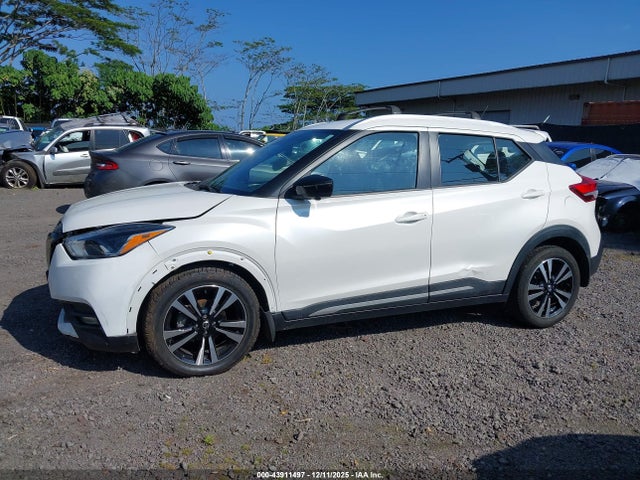 3N1CP5DV7LL562113 Nissan Kicks Sr Xtronic Cvt