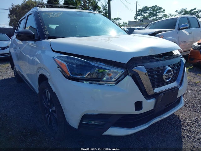 3N1CP5DV7LL562113 Nissan Kicks Sr Xtronic Cvt
