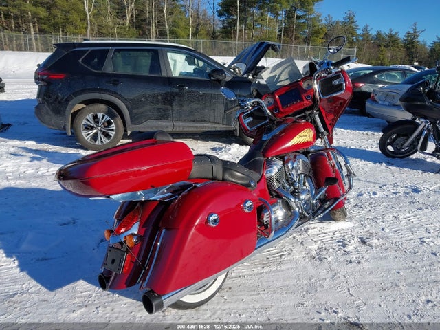 2018 INDIAN MOTORCYCLE CO. CHIEFTAIN 56KTFAAA6J3368962 Photo 3