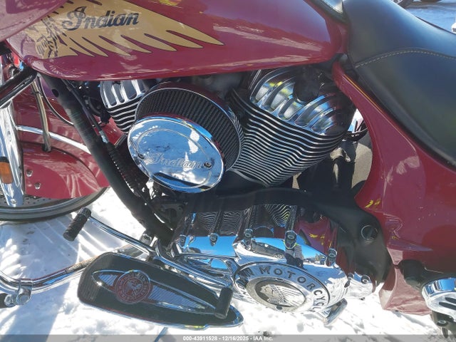 2018 INDIAN MOTORCYCLE CO. CHIEFTAIN 56KTFAAA6J3368962 Photo 8