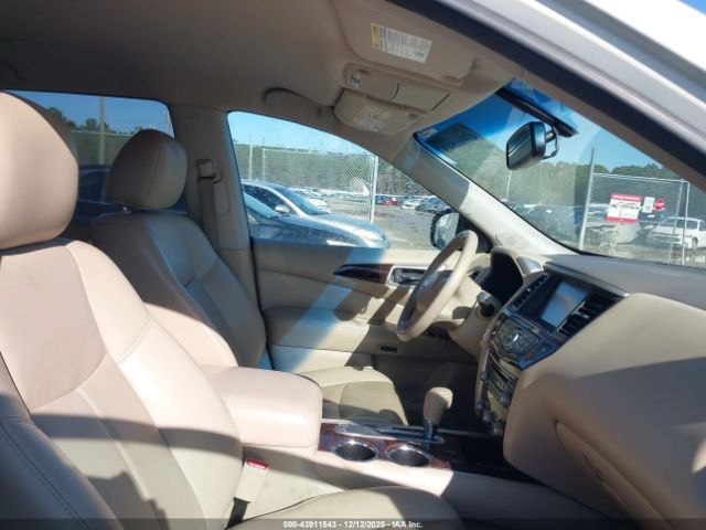 2015 NISSAN PATHFINDER 5N1AR2MN7FC695222 Photo 4